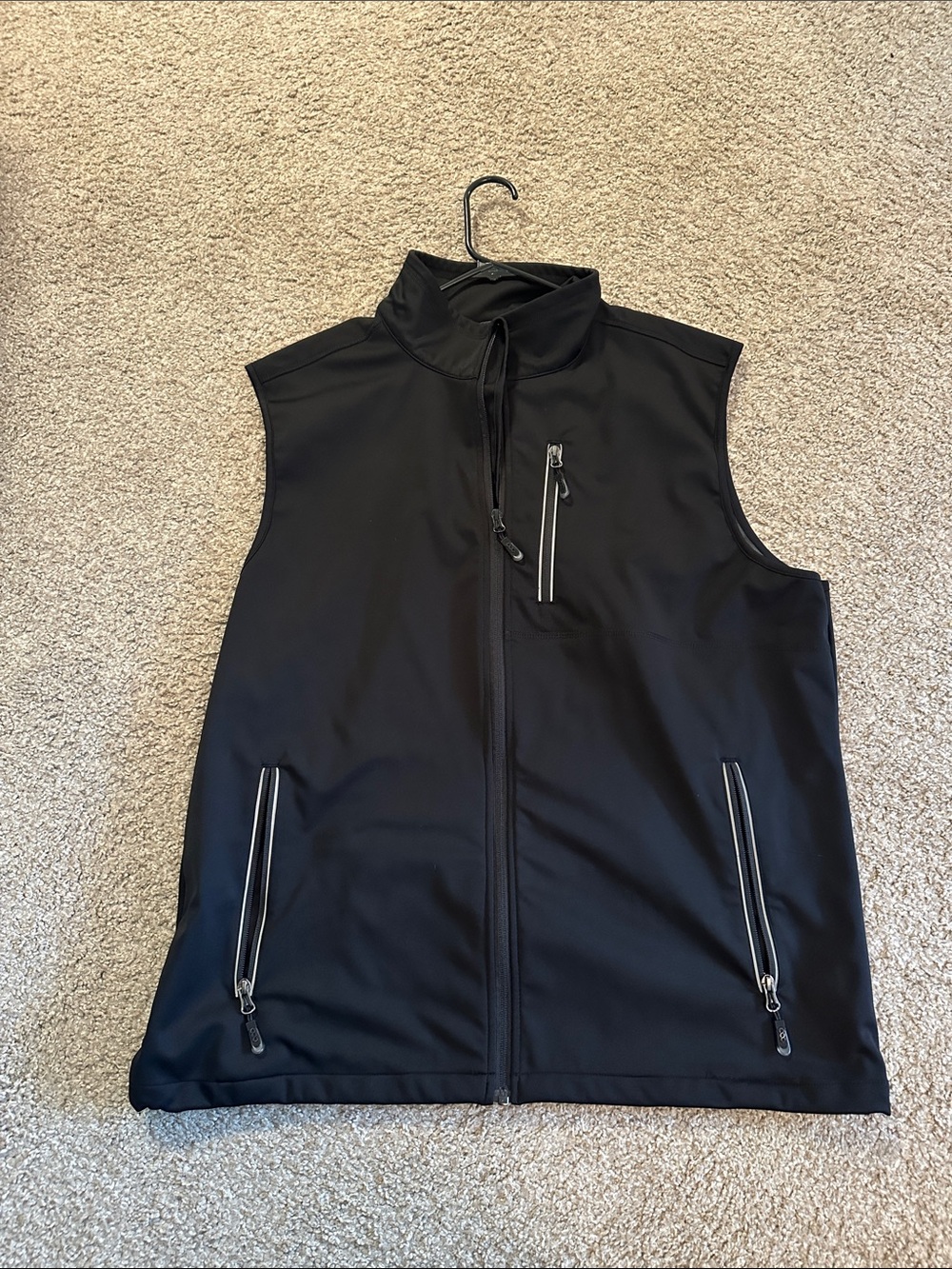 Men's Black Softshell Vest with Zip Pockets